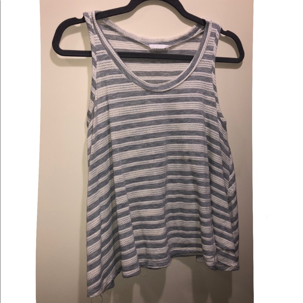 Beachy tank top super cute and flowy size small